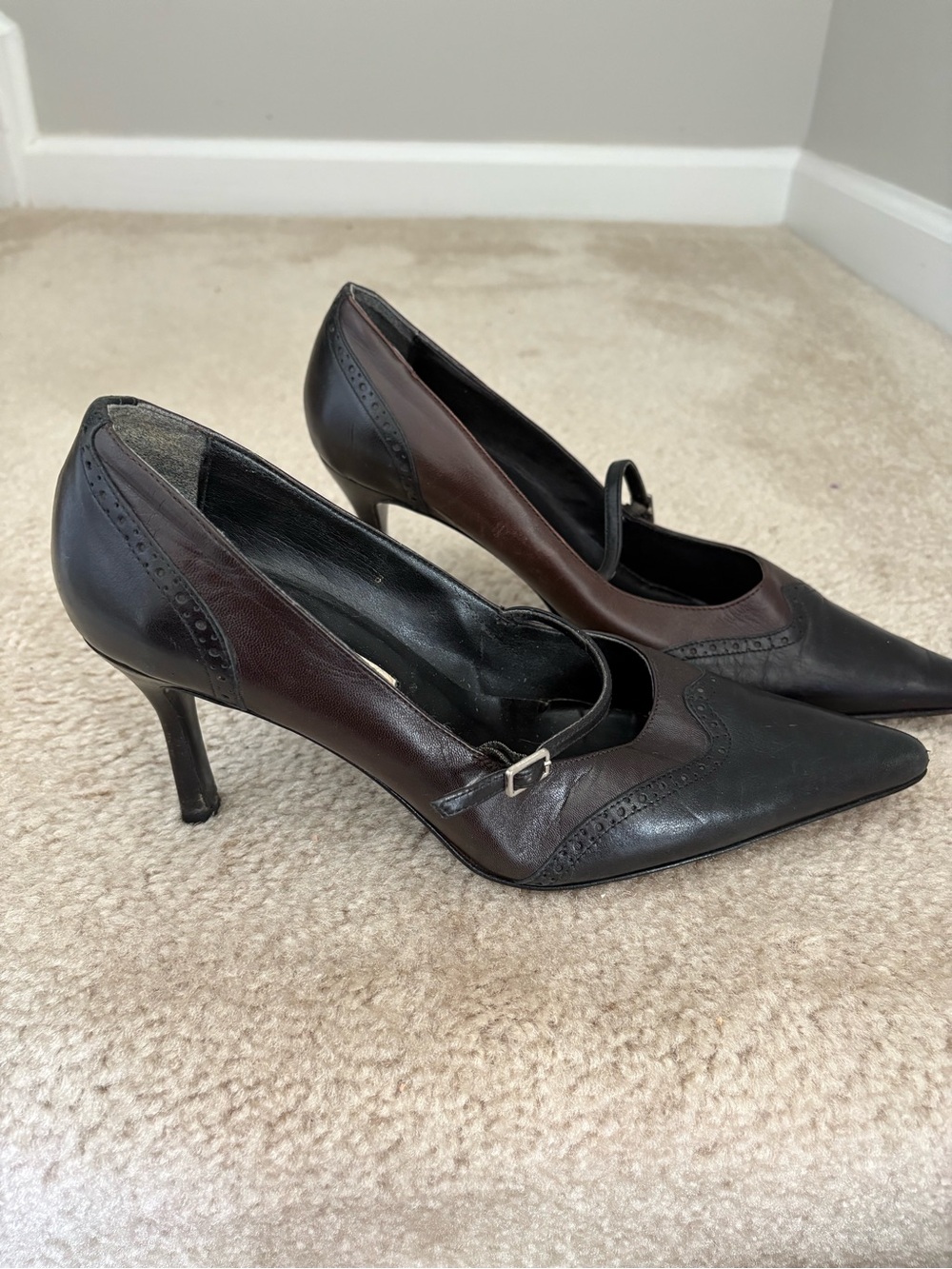 Pointed Two-Tone Mary Jane Heels in Black and Brown